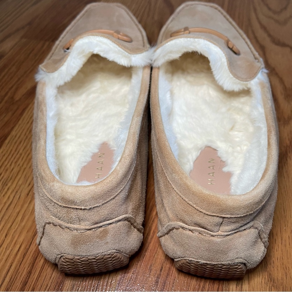 COLE HAAN Tully Tan Suede Driving Moc/Slipper w/Fur Lining - Picture 2 of 10